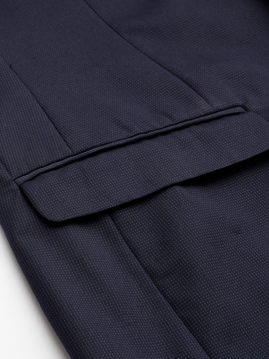 Raymond Men Self Design Single Breasted 2-Piece Formal Suit