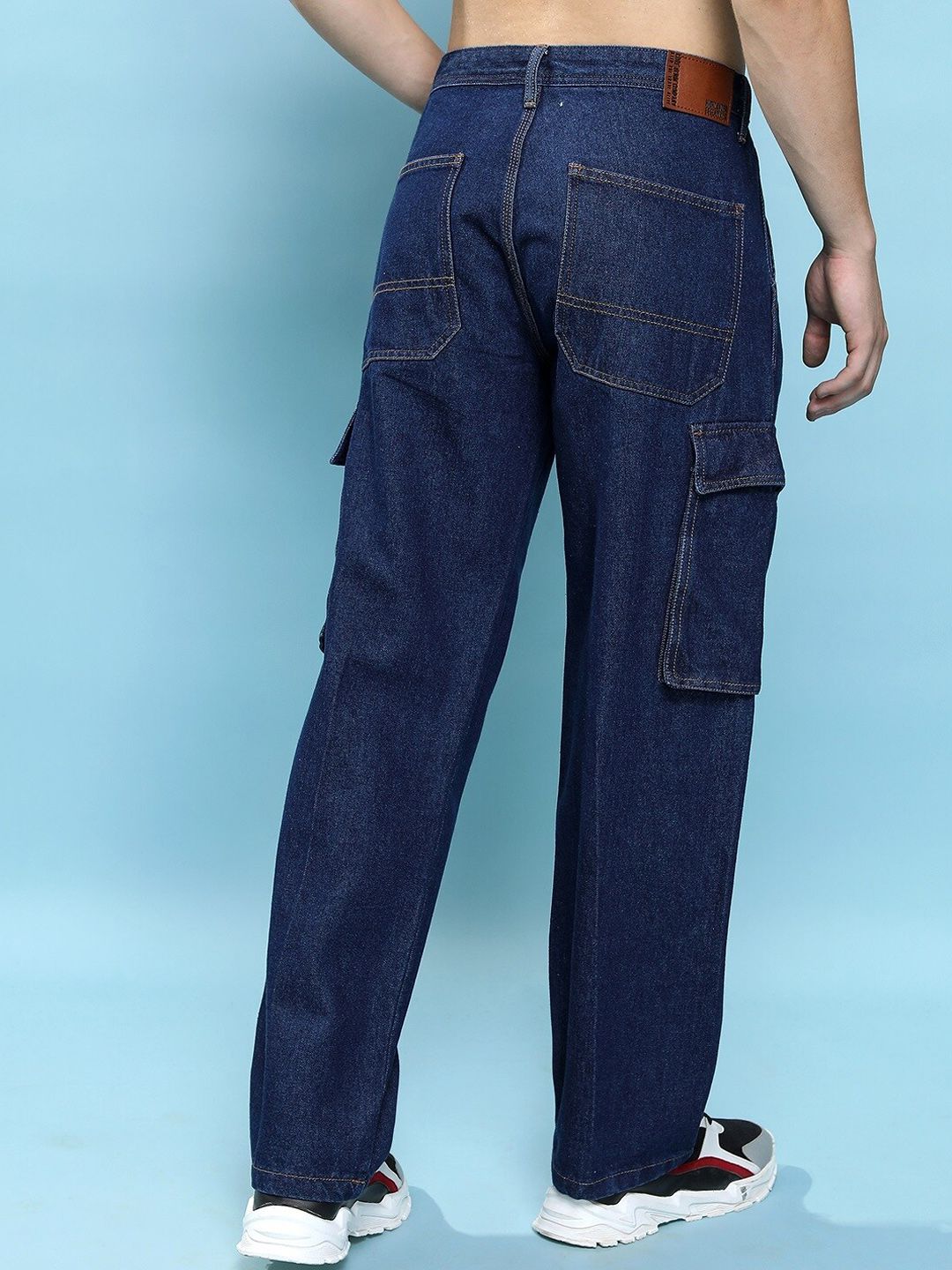 HIGHLANDER Men Blue Relaxed Fit Mid-Rise Clean Look Light Fade Jeans