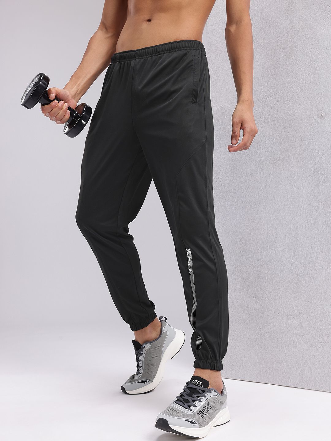 HRX by Hrithik Roshan Men Mid-Rise Brand Logo Detail Rapid-Dry Training Joggers