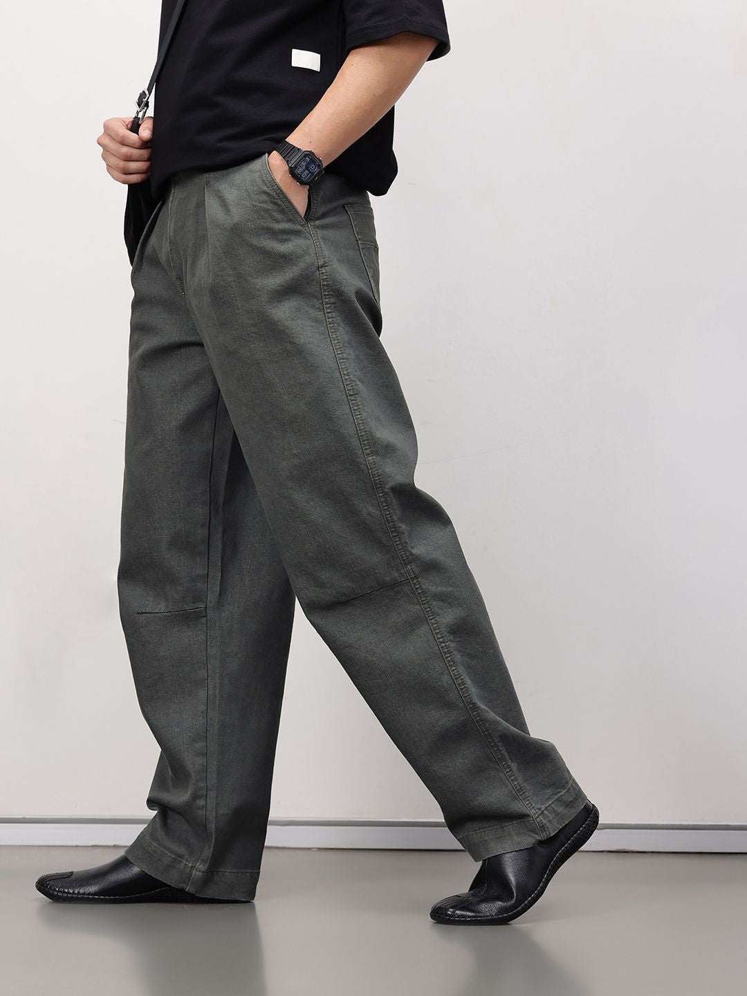 ether Men Grower Oversized Fit Mid-Rise Jeans
