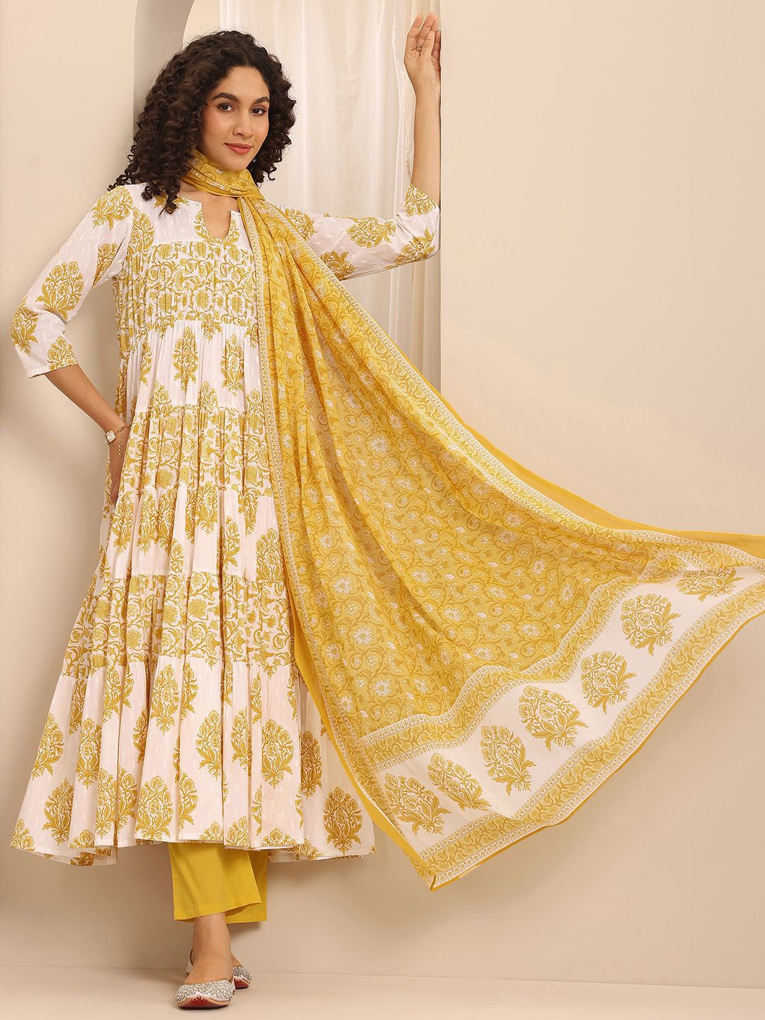 Libas Floral Printed Notch Neck Anarkali Kurta With Trousers & Dupatta