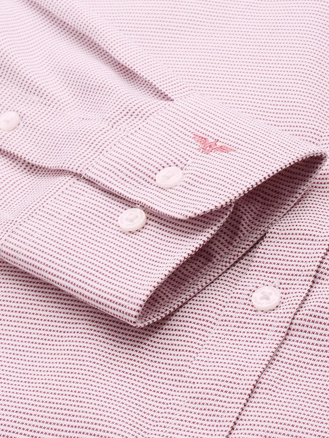 Park Avenue Textured Slim Fit Formal Shirt