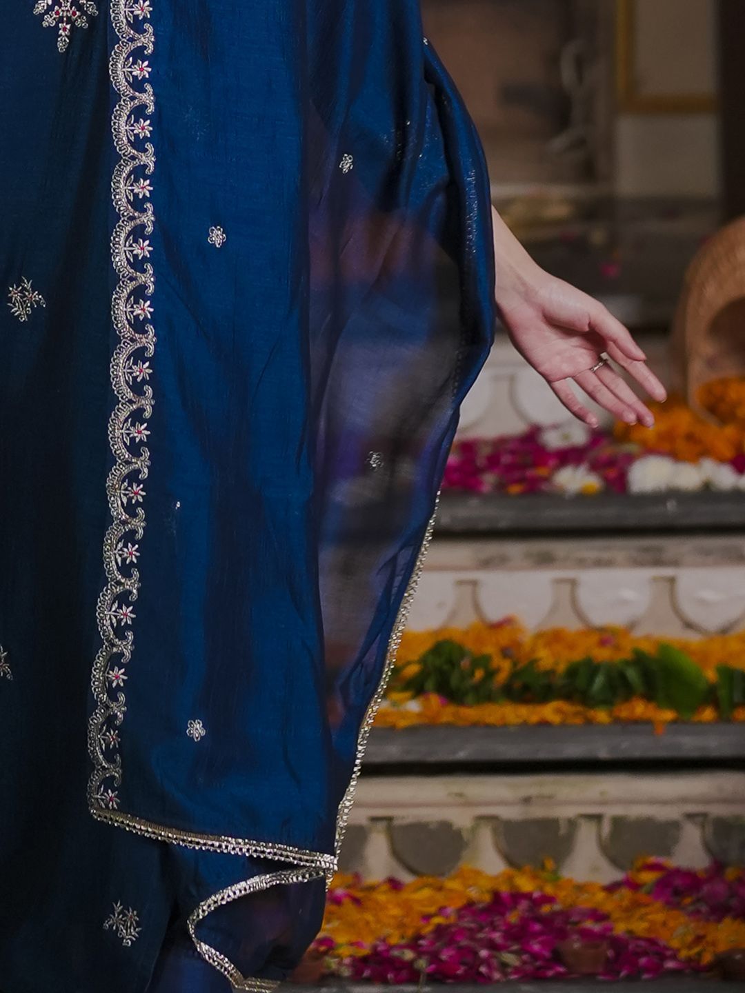 Indo Era Women Ethnic Motifs Embroidered Regular Kurta with Trousers & With Dupatta