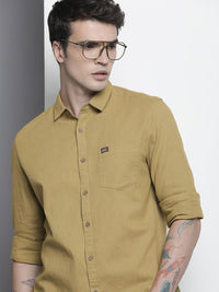 The Indian Garage Co Men Slim Fit Solid Linen Resortwear Shirt