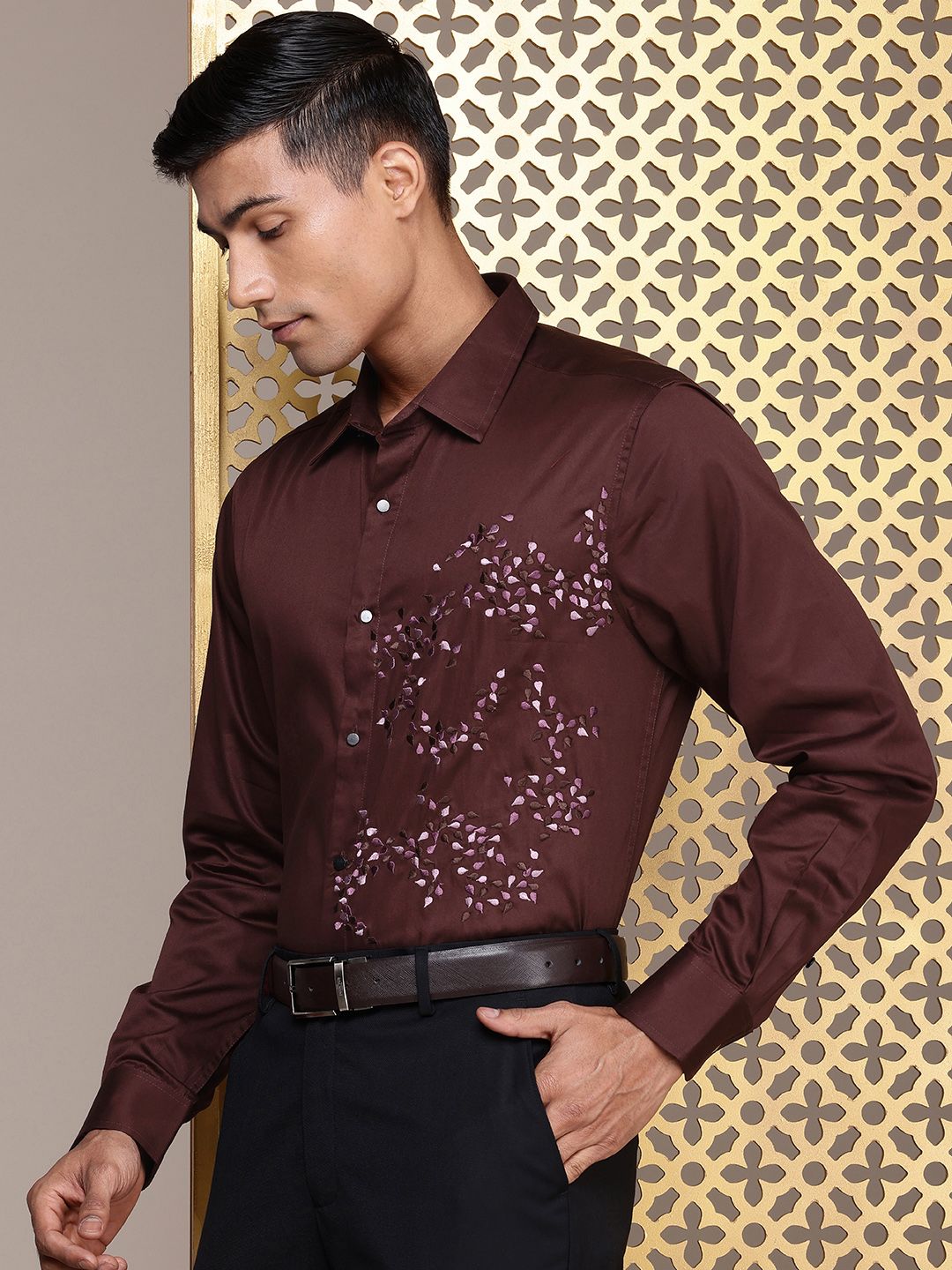 House of Pataudi Self Design Pure Cotton Opaque Party Shirt