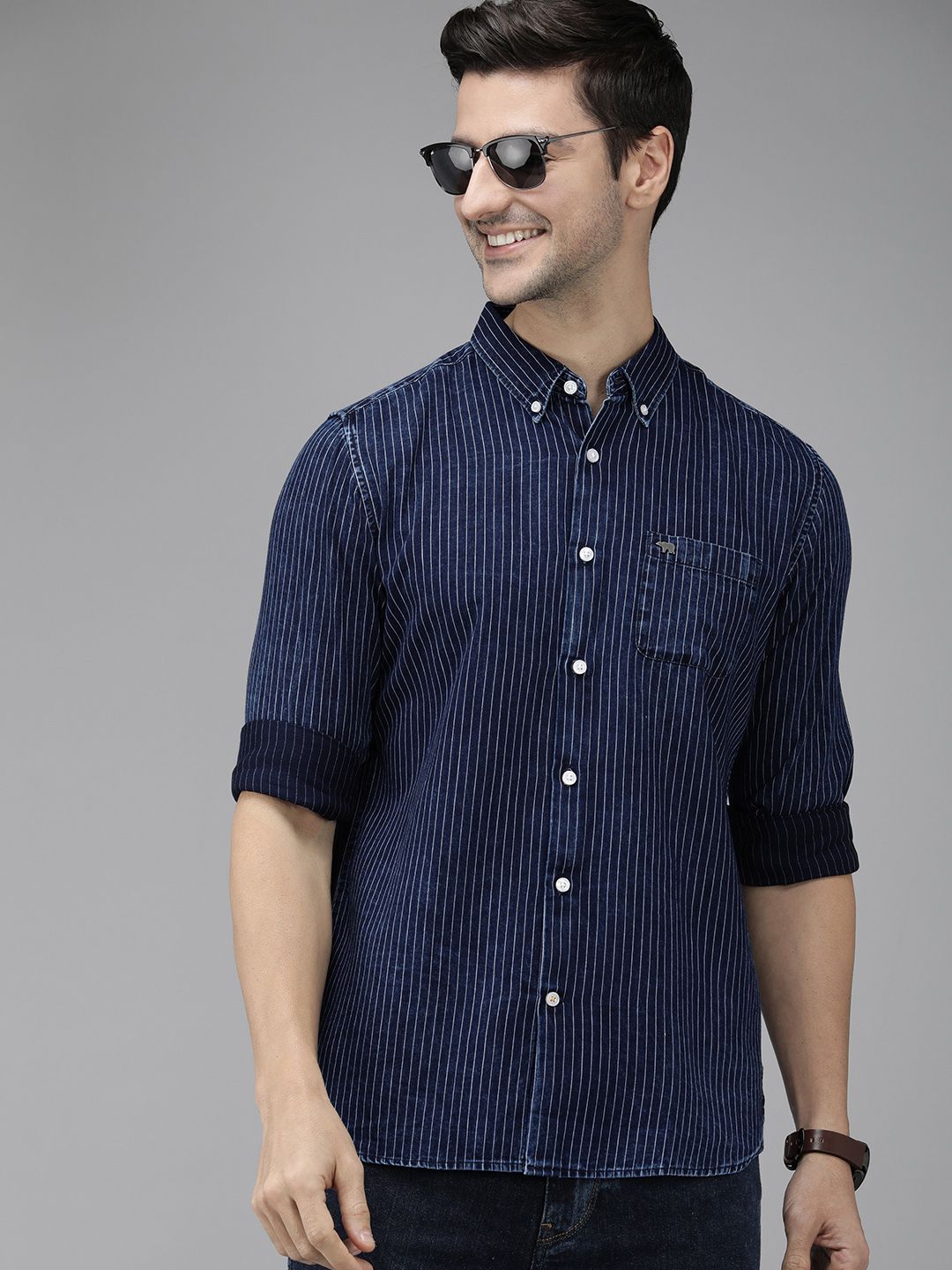 THE BEAR HOUSE Men Navy Blue Pure Cotton Striped Slim Fit Casual Shirt