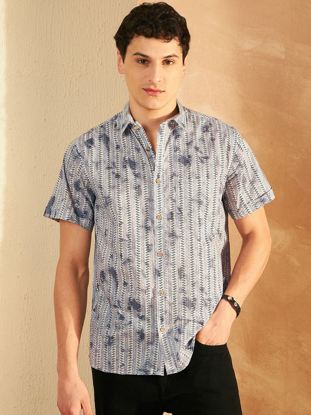 DENNISON Smart Printed Spread Collar Short Sleeves Cotton Lightweight Shirt