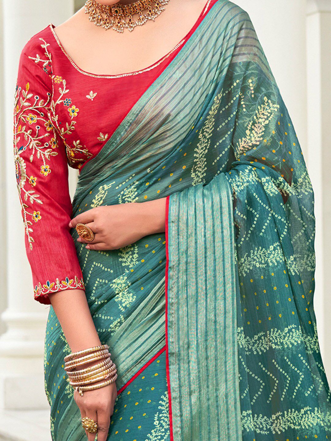 Saree mall Bandhani Printed Zari Poly Chiffon Saree