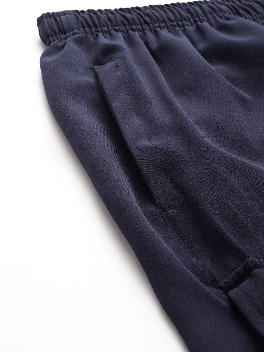 HRX by Hrithik Roshan Men Cargo-Style Lifestyle Joggers