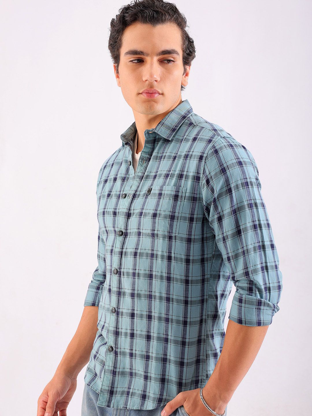 The Indian Garage Co Men Blue & Black Tartan Checks Casual Shirt