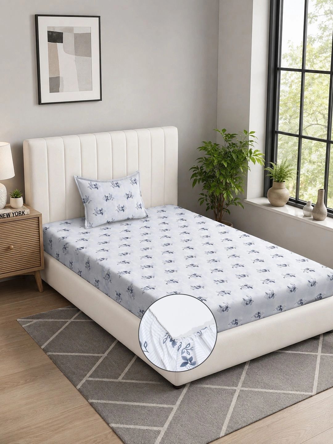 Moda Rapido X KLOTTHE White & Blue Floral 300 TC Single Bedsheet with 1 Pillow Covers