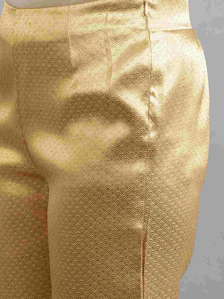 W Women Gold-Toned Printed Slim Fit Pleated Culottes Trousers