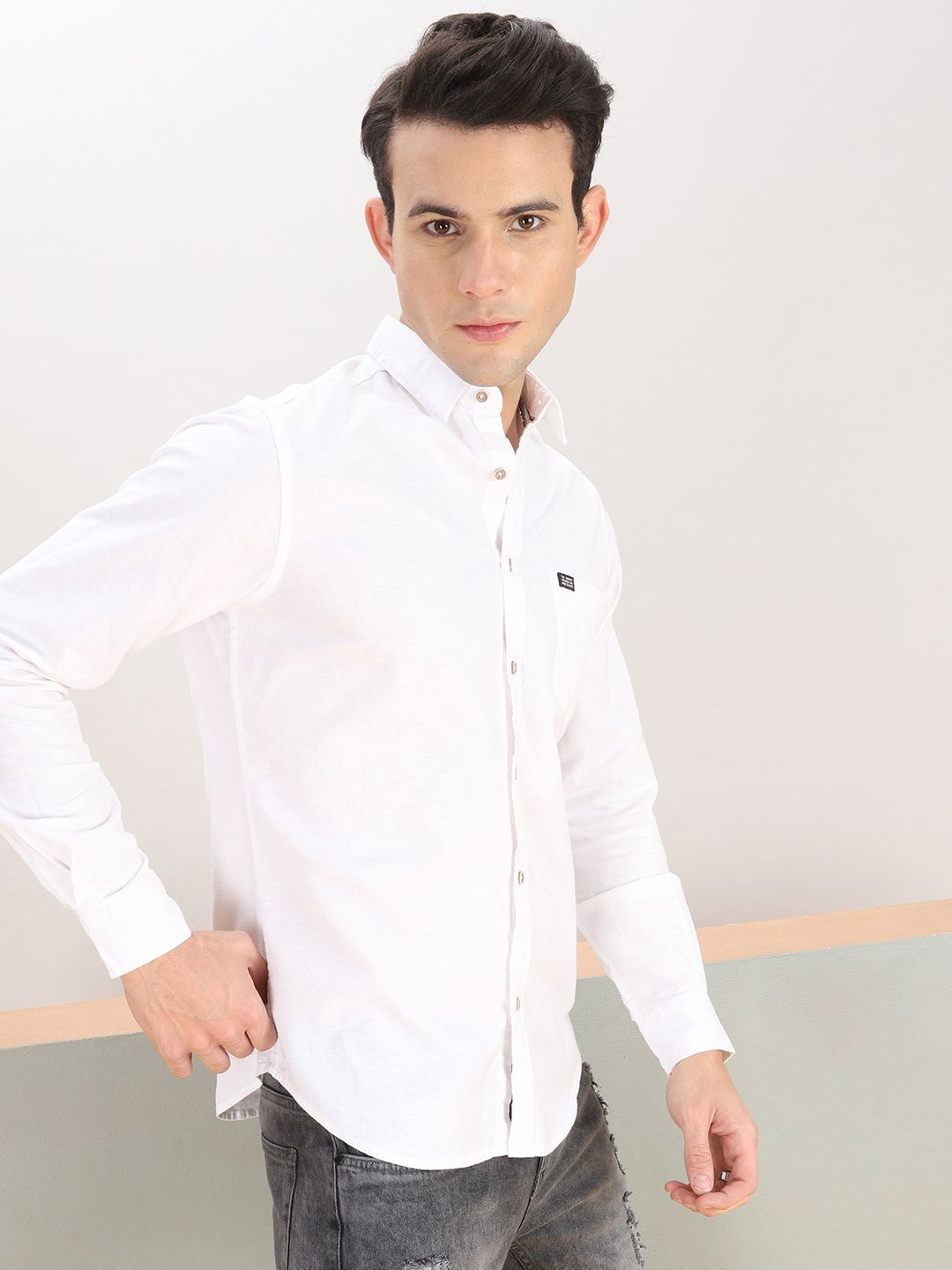 The Indian Garage Co Men White Casual Shirt