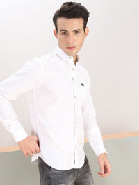 The Indian Garage Co Men White Casual Shirt