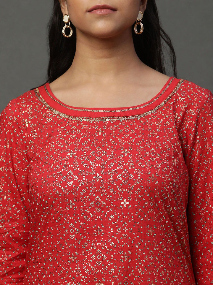 AURELIA Floral Foil Printed Sequined & Gotta Patti Pure Cotton Straight Kurta