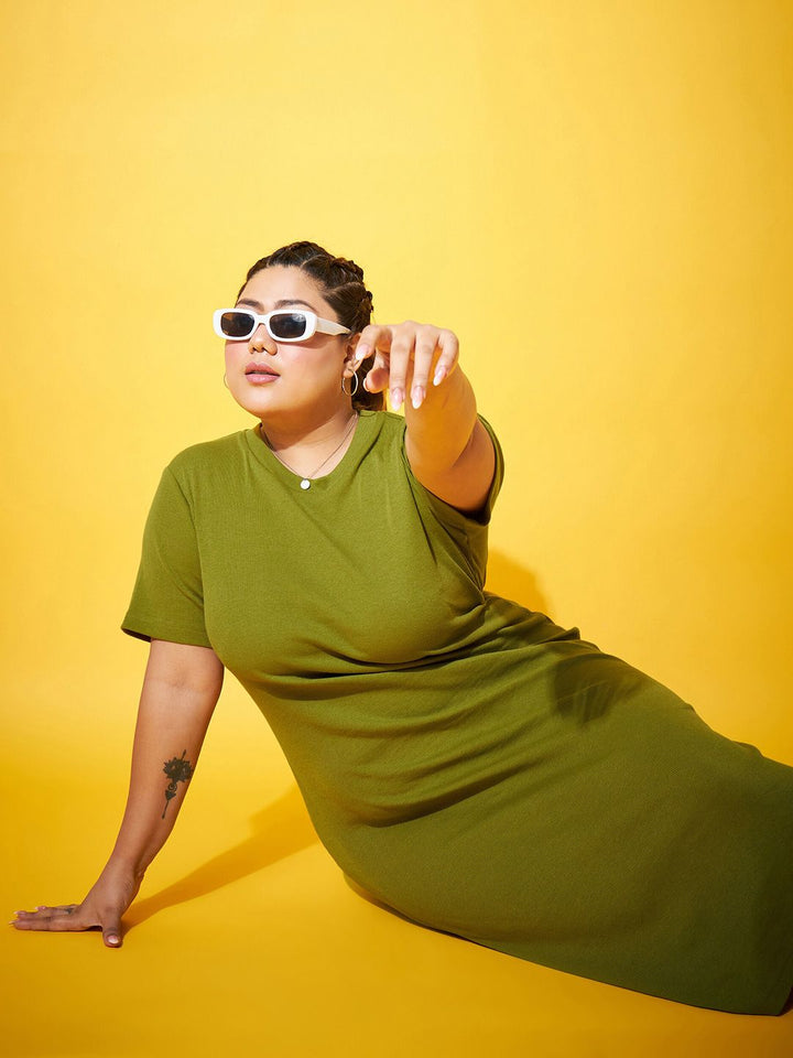 SASSAFRAS Curve Plus Size Round Neck Cotton Sheath Midi Dress