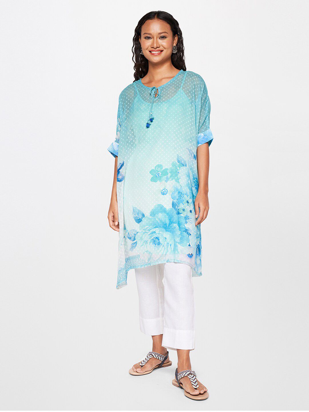 Global Desi Floral Printed Straight Kurta