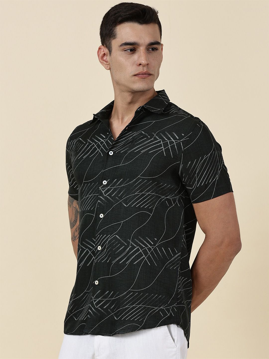 Thomas Scott Men Classic Slim Fit Opaque Printed Casual Shirt
