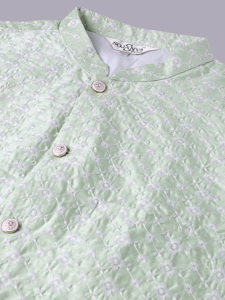 SOJANYA PLUS Plus Size Embroidered Pure Cotton Kurta With Pyjamas & Nehru Jacket