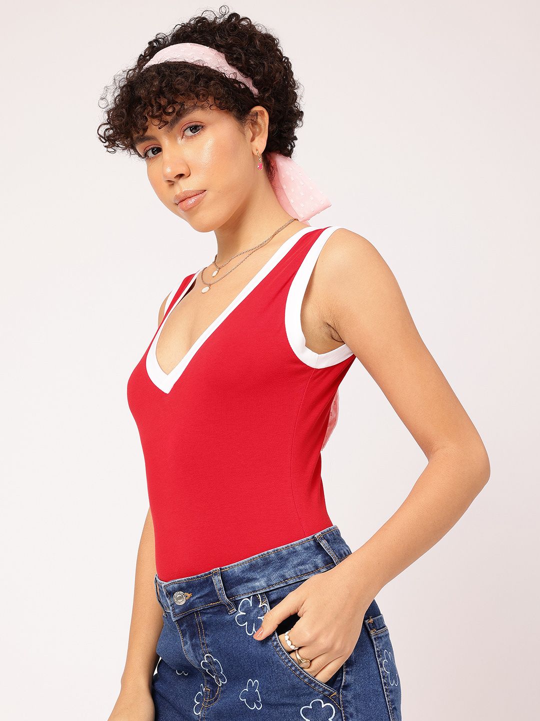 DressBerry Contrast Trim Plunge Neck Bodysuit
