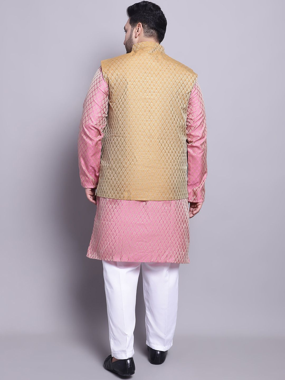 SOJANYA PLUS Regular Silk Kurta with Pyjamas & Nehrujacket