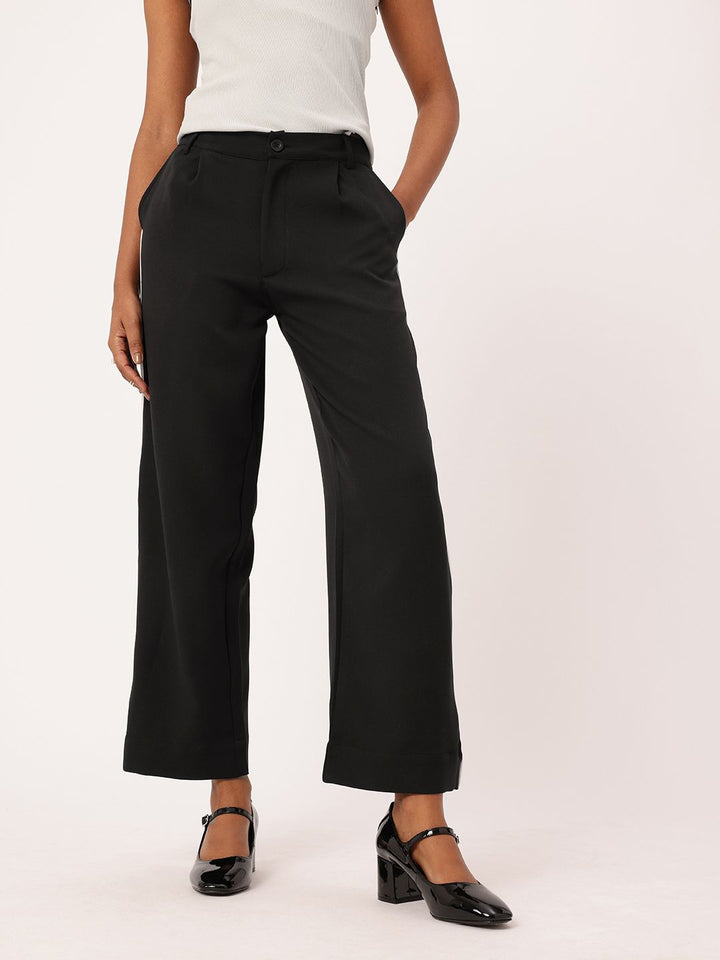 DressBerry Women Modern Vibe Side Piping Detail Pleated Trousers