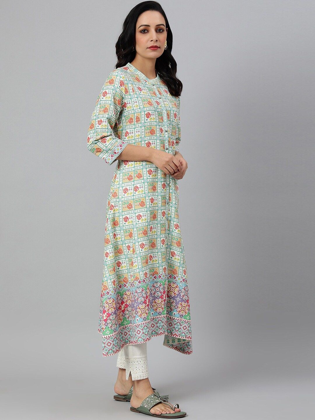 W Women Sea Green & White Ethnic Motifs Printed Kurta