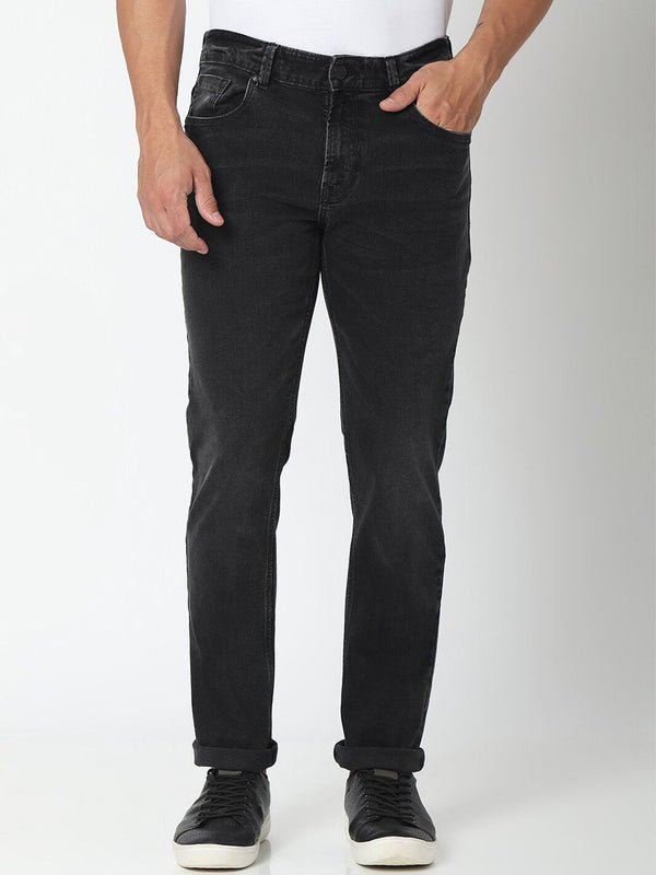 Spykar Men Black Black Santai Fit Rendah Seluar Jeans