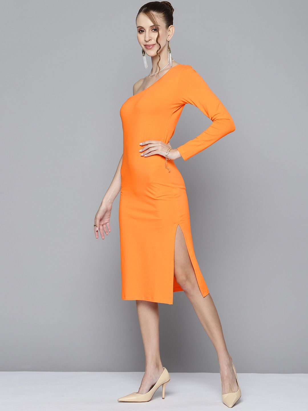 SASSAFRAS Women Orange Solid One Shoulder Sheath Midi Dress