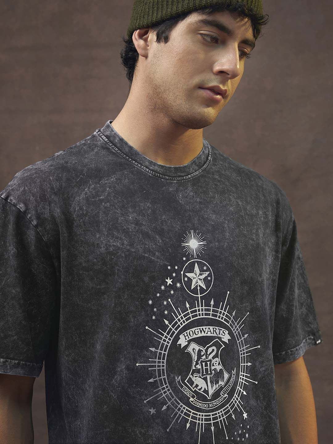 Bewakoof Black Harry Potter Printed Round Neck Short Sleeves Cotton Oversized T-shirt