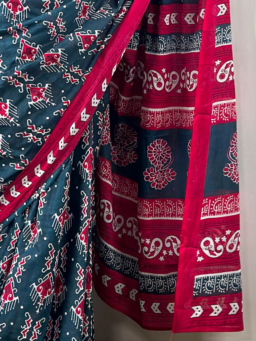 KALINI Ethnic Motifs Printed Poly Cotton Bagh Saree