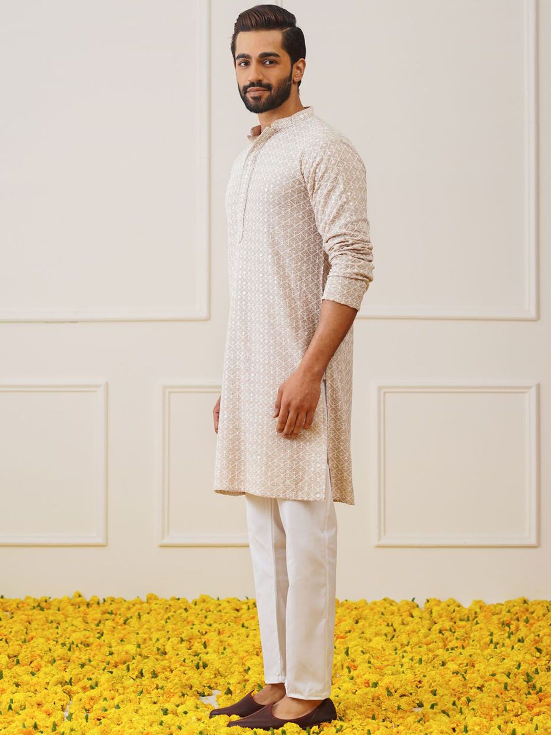 Jompers Geometric Embroidered Thread Work Pure Cotton Kurta With Pyjamas