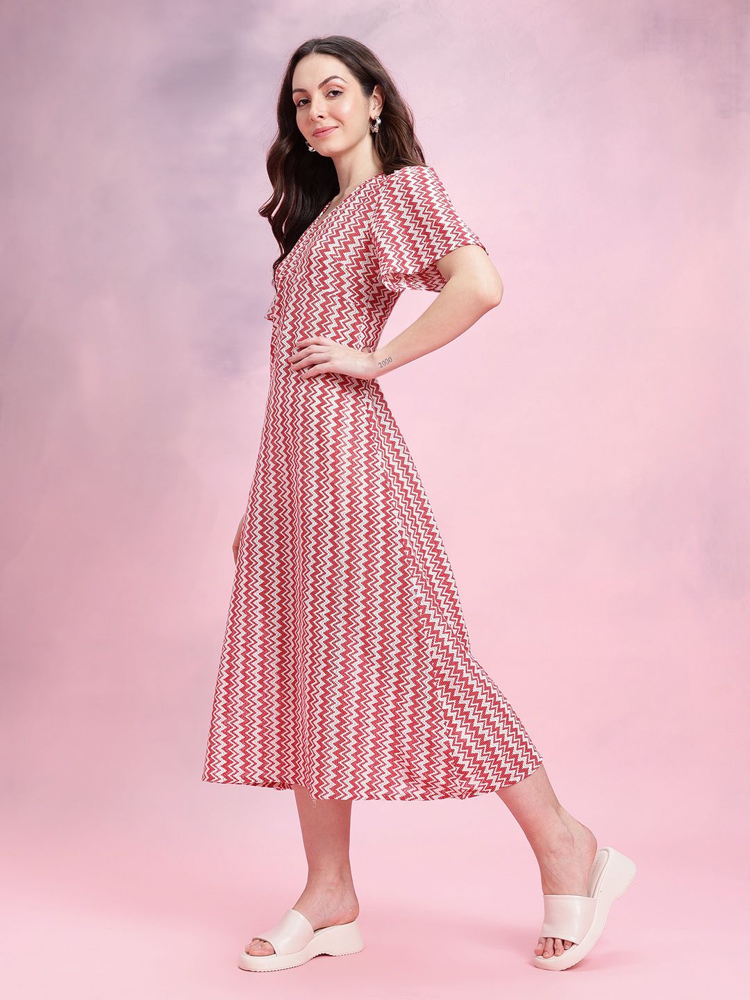 DressBerry Chevron Self-Design Bell Sleeves Crochet Empire Midi Dress