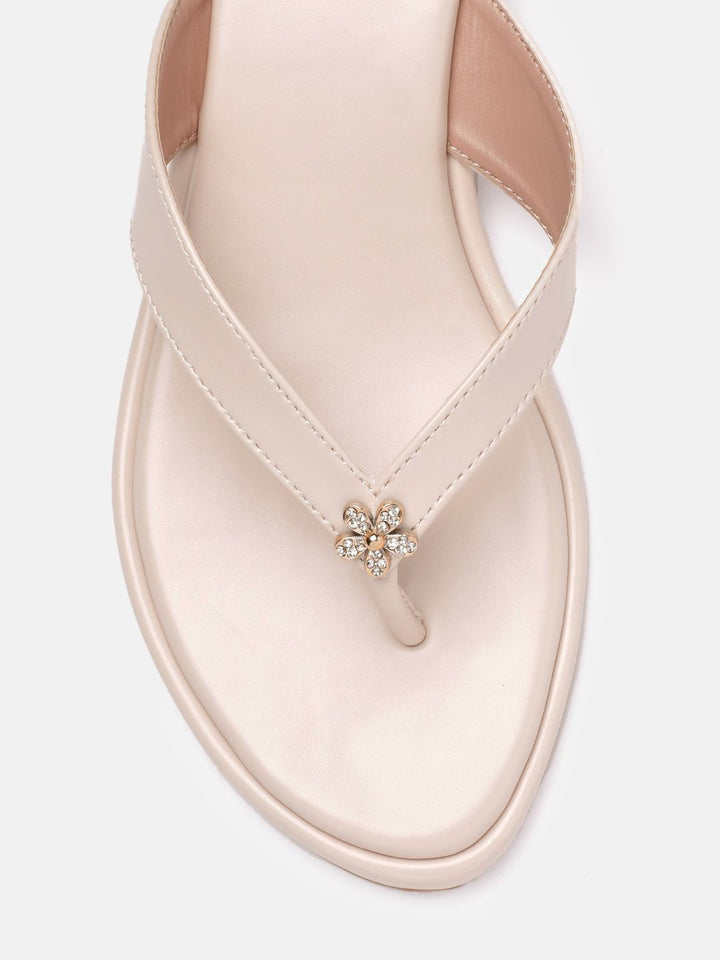 Lino Perros Women Open Toe Flats