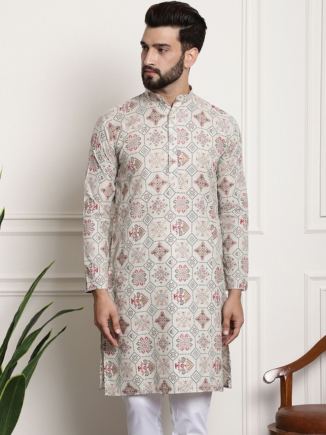 SOJANYA Men Cream-Coloured & Red Ethnic Motifs Printed Kurta