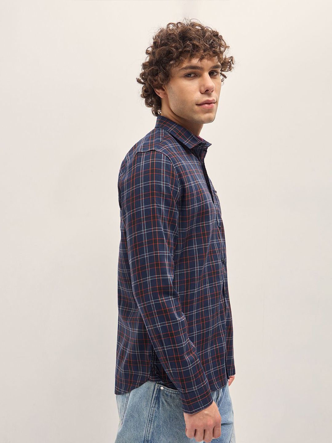 THE BEAR HOUSE Men Spread Collar Tartan Checked Slim Fit Casual Shirt
