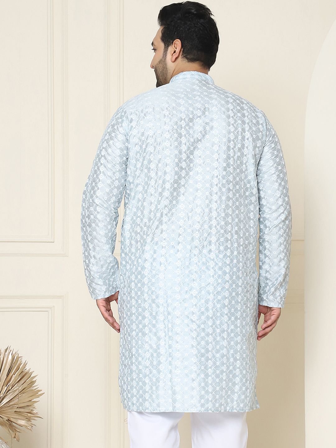 SOJANYA PLUS Size Floral Embroidered Band Collar Straight Kurta