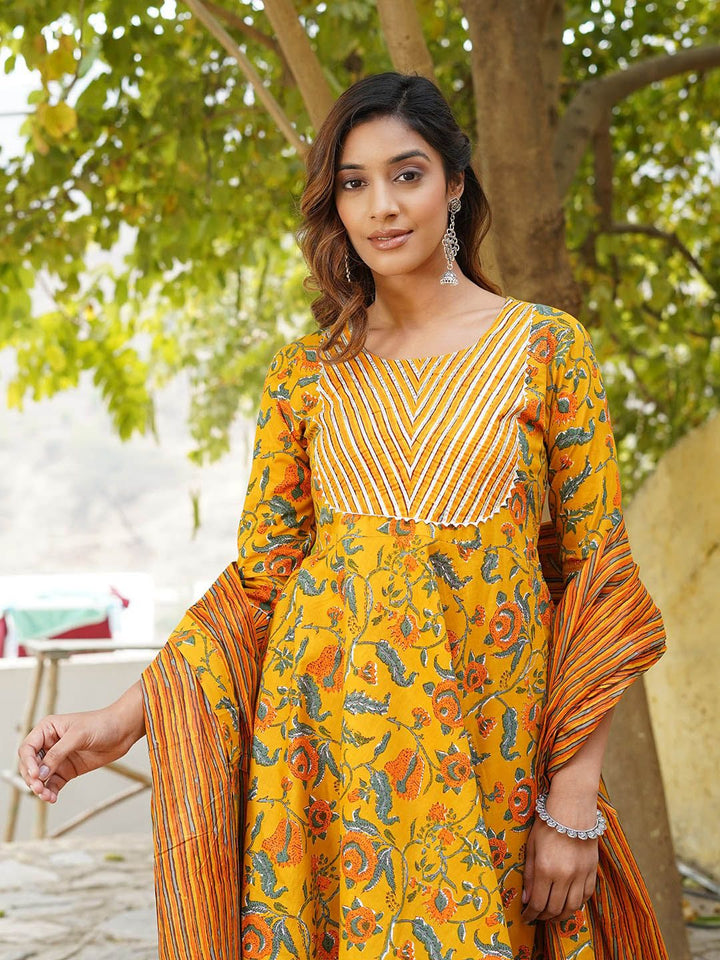 KALINI Floral Printed Gotta Patti Pure Cotton Kurta with Trousers & Dupatta