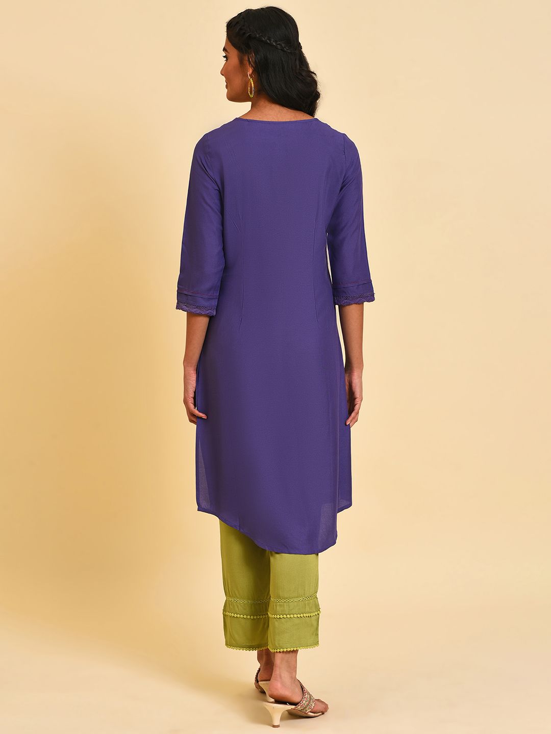 W Floral Beads Stones Embroidered Kurta