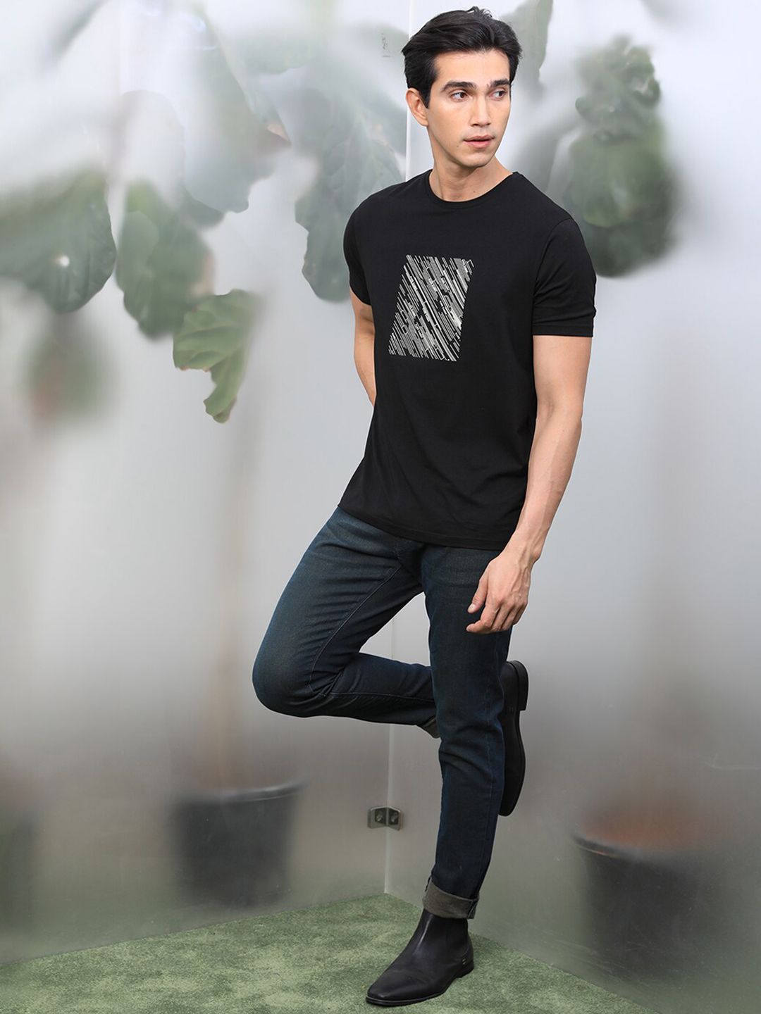 RARE RABBIT Men Genevo Regular Fit Mid-Rise Jeans