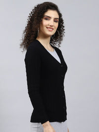 Monte Carlo V-Neck Cable Knit Woollen Cardigan