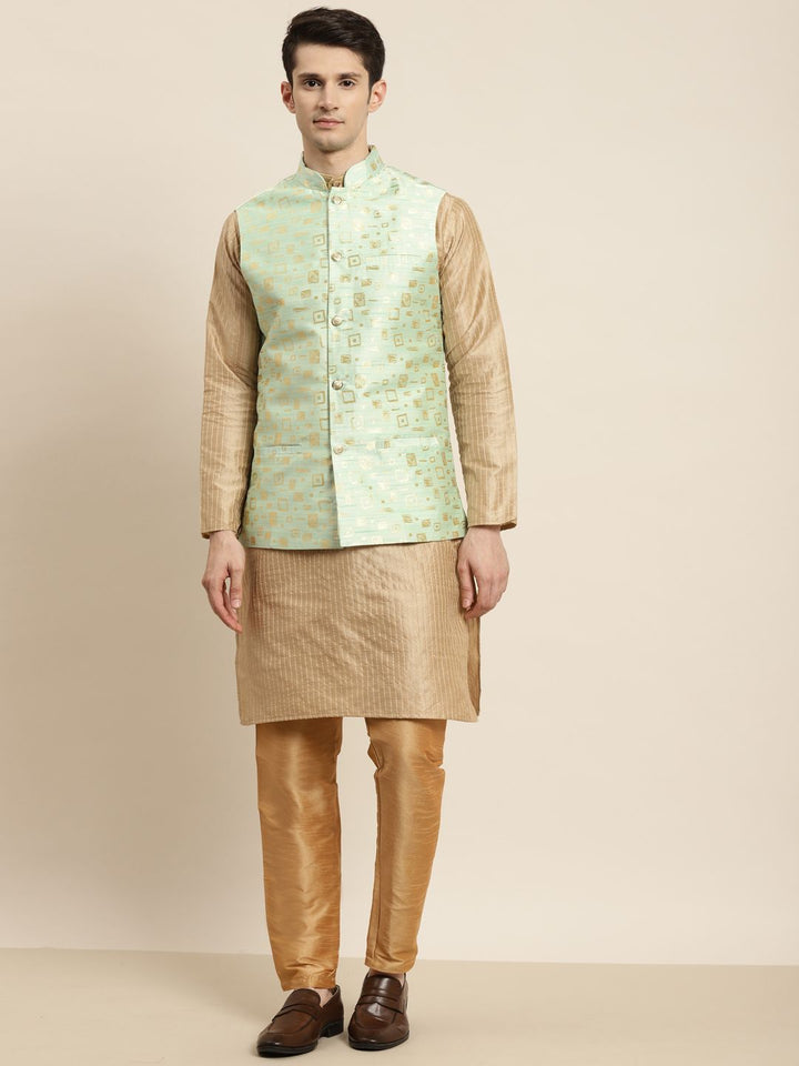 SOJANYA Kurta Emas & Hijau Lelaki dengan Jaket Churidar & Nehru