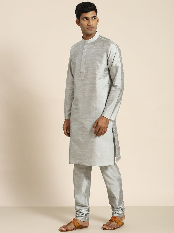 SOJANYA Kurta Rekaan Tenunan Lelaki dengan Churidar dengan Jaket Nehru