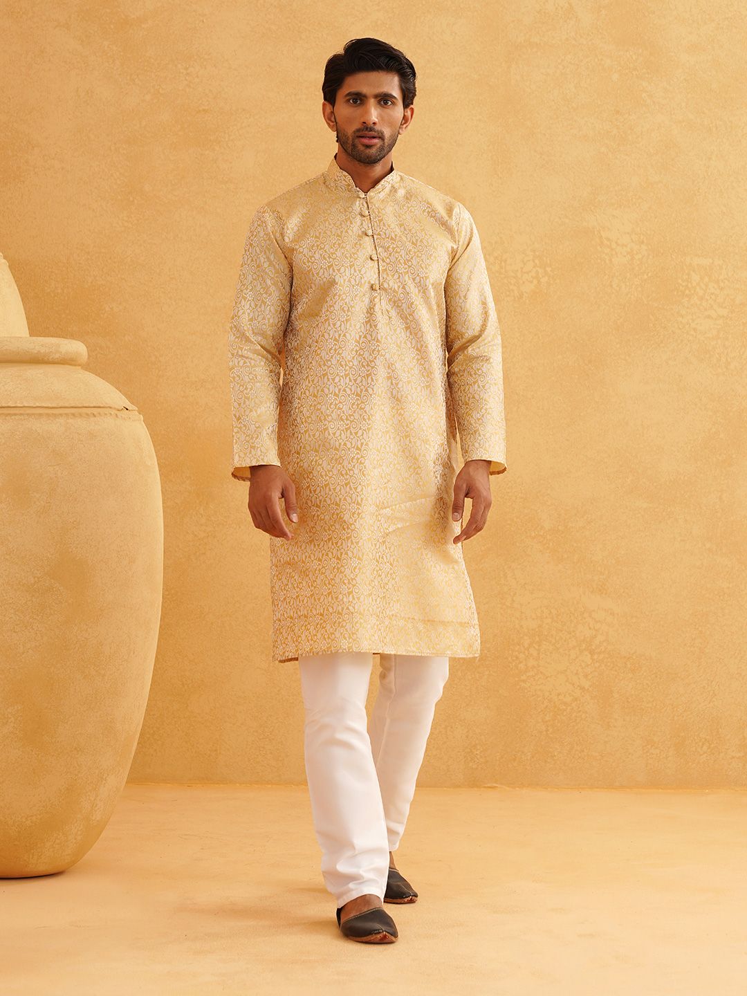 SOJANYA Motif Etnik Kurta