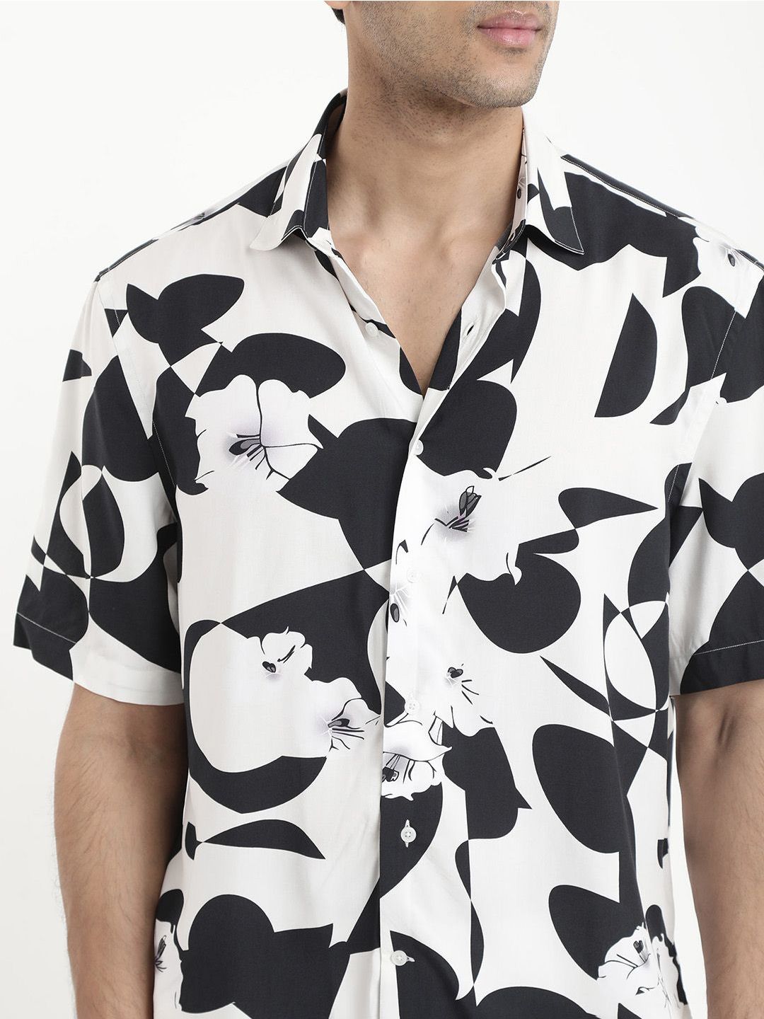RARE RABBIT Men Talitha Boxy Opaque Printed Shirt