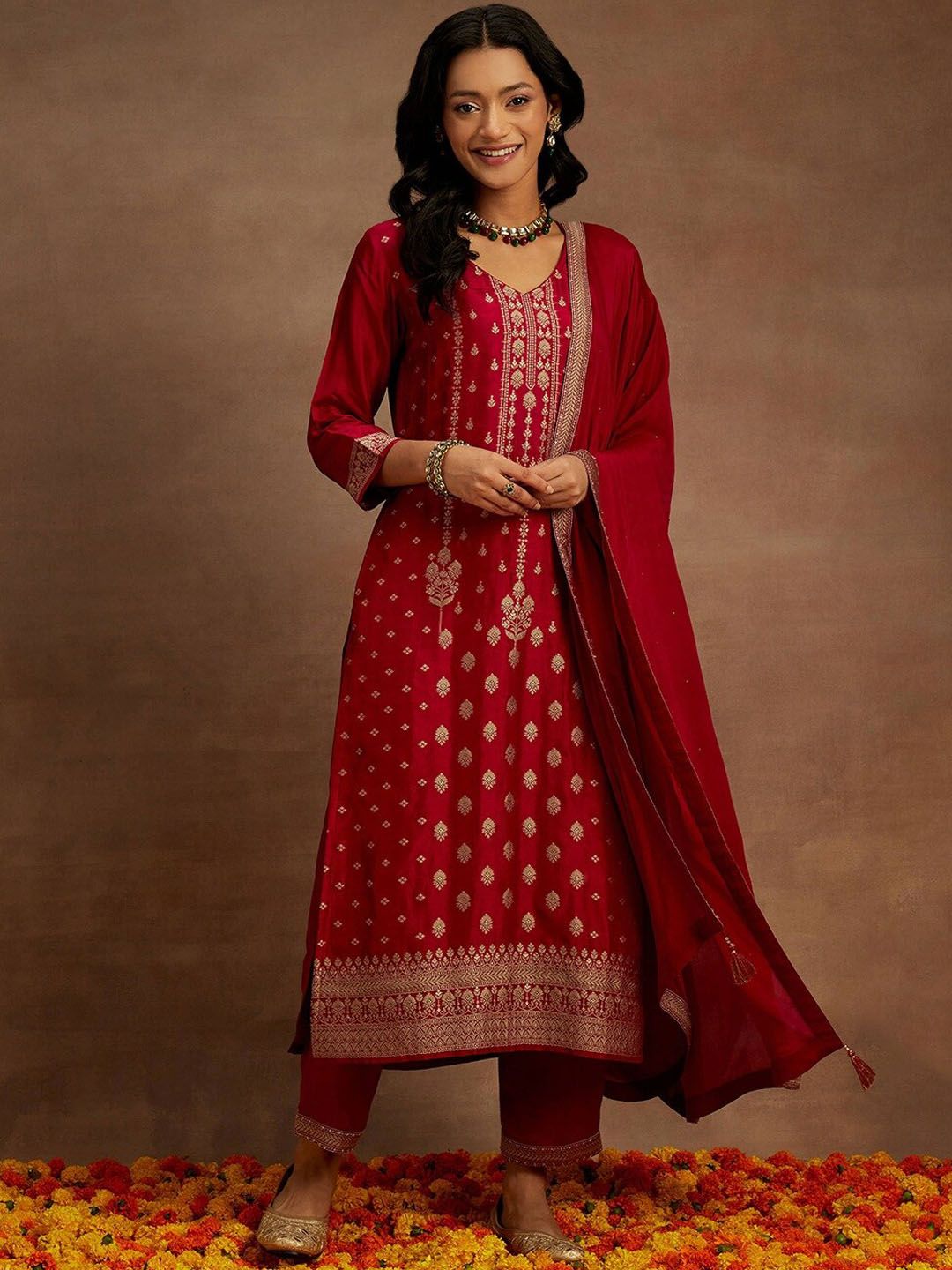 Libas Ethnic Motifs Woven Design Regular Kurta with Trousers & Dupatta
