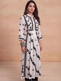 House of Chikankari Women Embroidered Chikankari Kurta