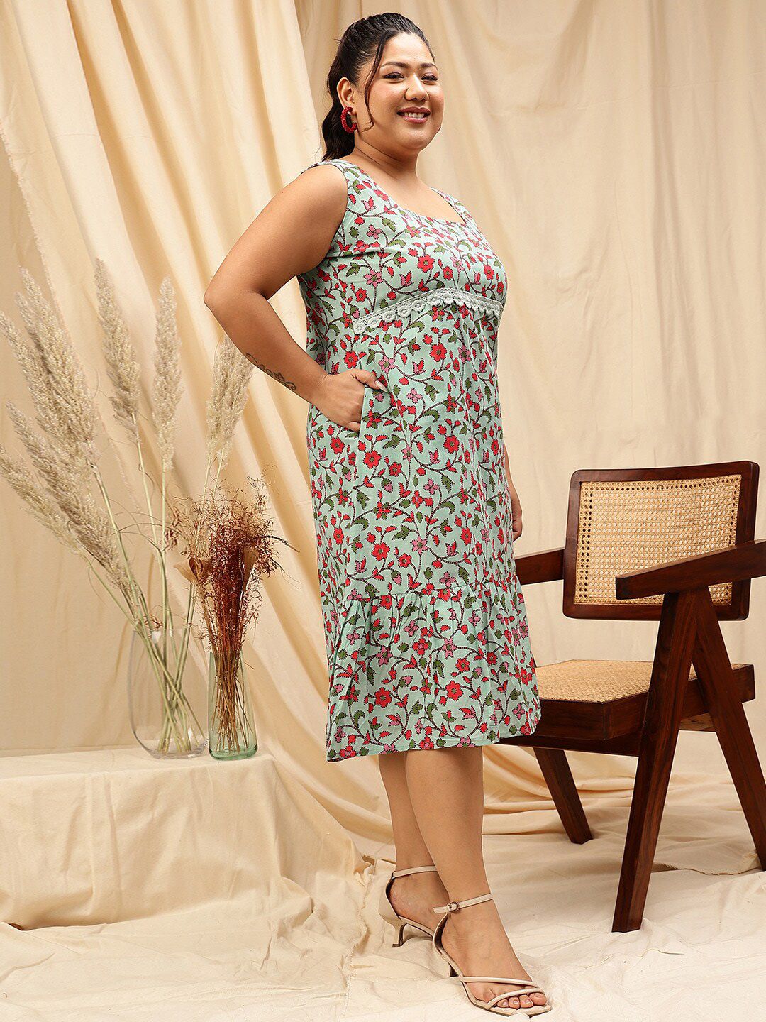 CURVY STREET Plus Size Floral Printed A-Line Dress