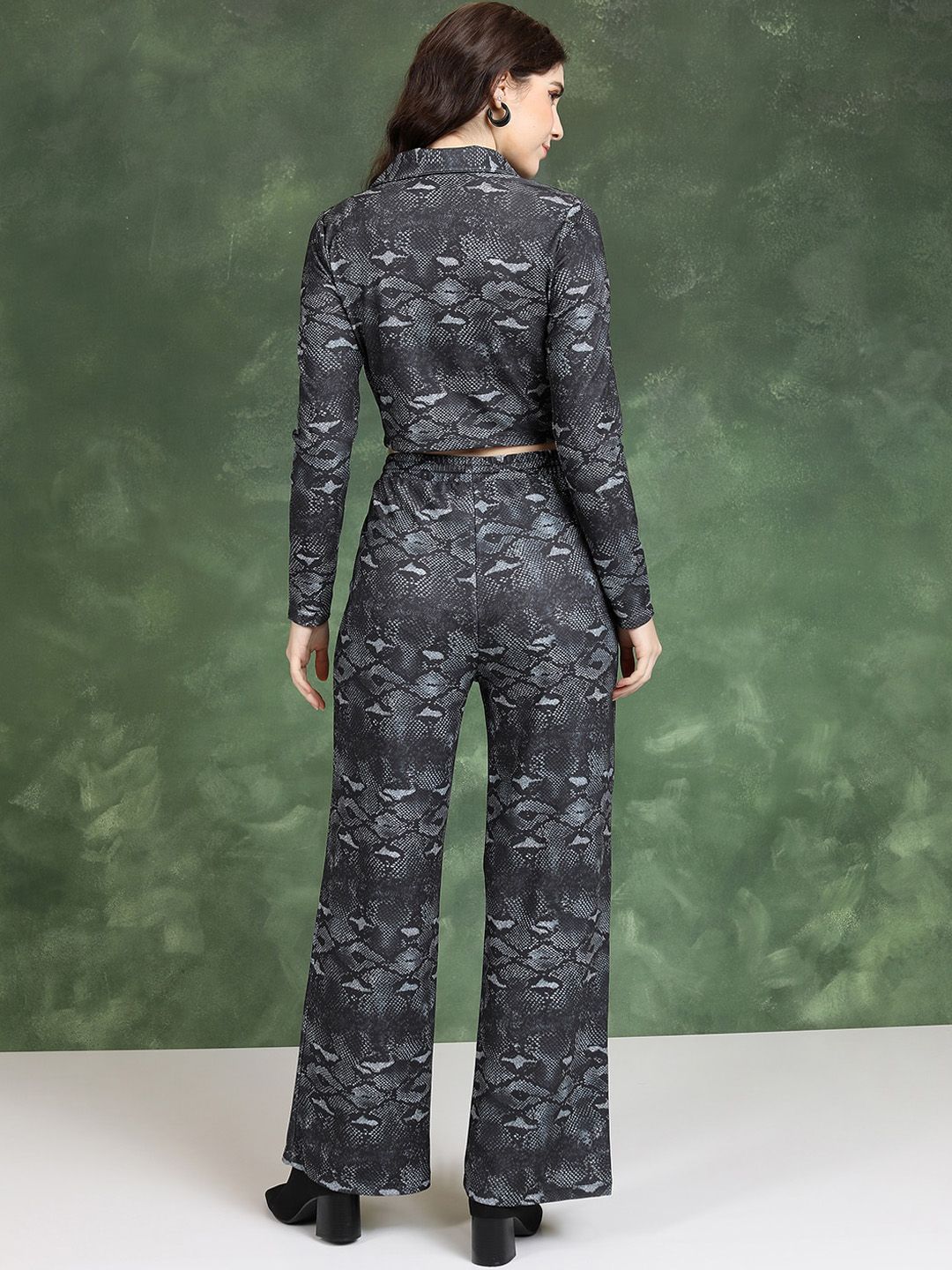 Tokyo Talkies Printed Crop Top with Wide-Leg Trouser