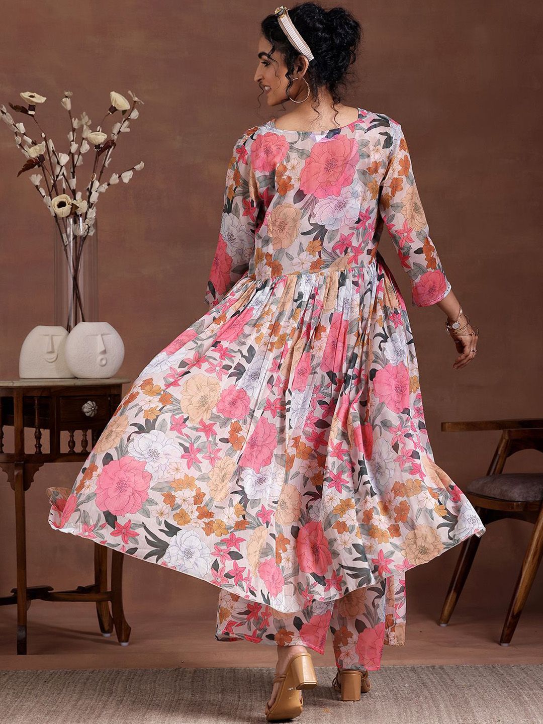 Libas Women floral Printed Tunic, Shrug & Palazzos Co-Ords Co-Ords